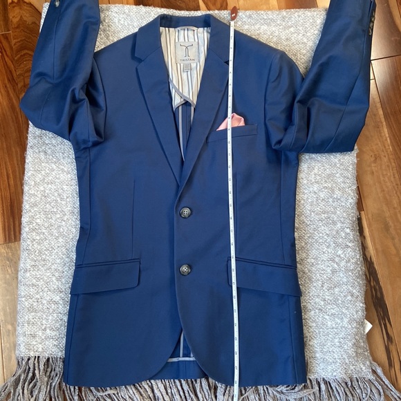 Tristan’s Blue Suit - Picture 5 of 13